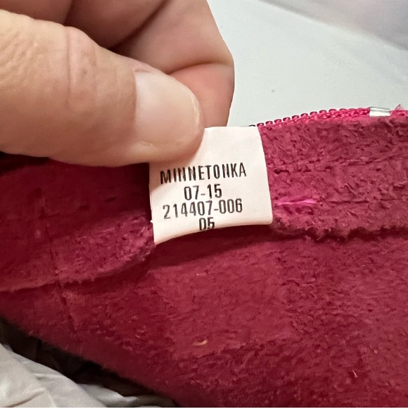 MINNETONKA Moccasin 3 Layer PINK Fringe Suede Boots Shoes Zip Girls 4 •MUST SEE• - Picture 12 of 12